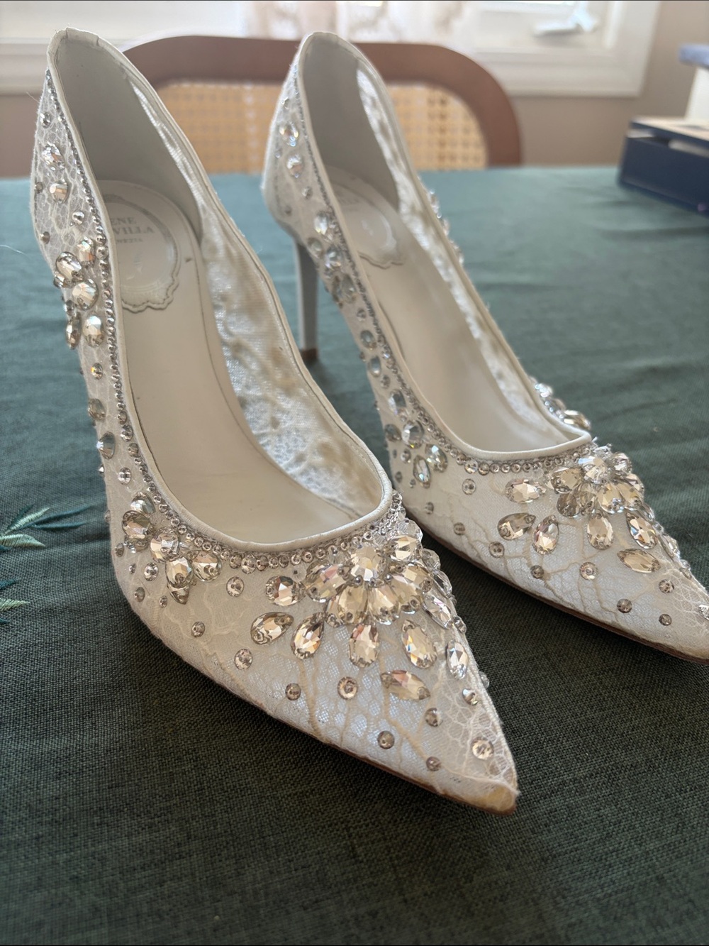 Rene Caovilla White Crystal Bridal Lace Pointed-Toe Stiletto Heels - Picture 3 of 6